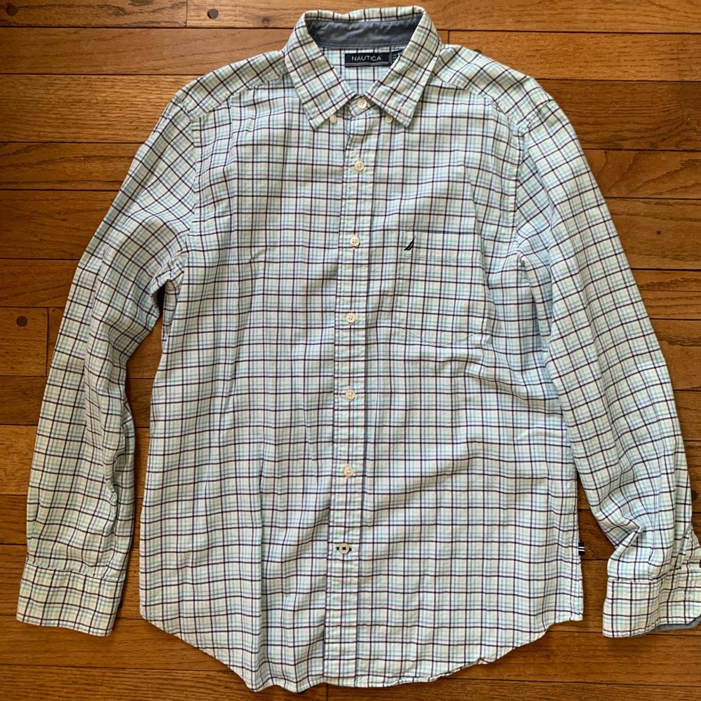 Mens Nautica button down shirt